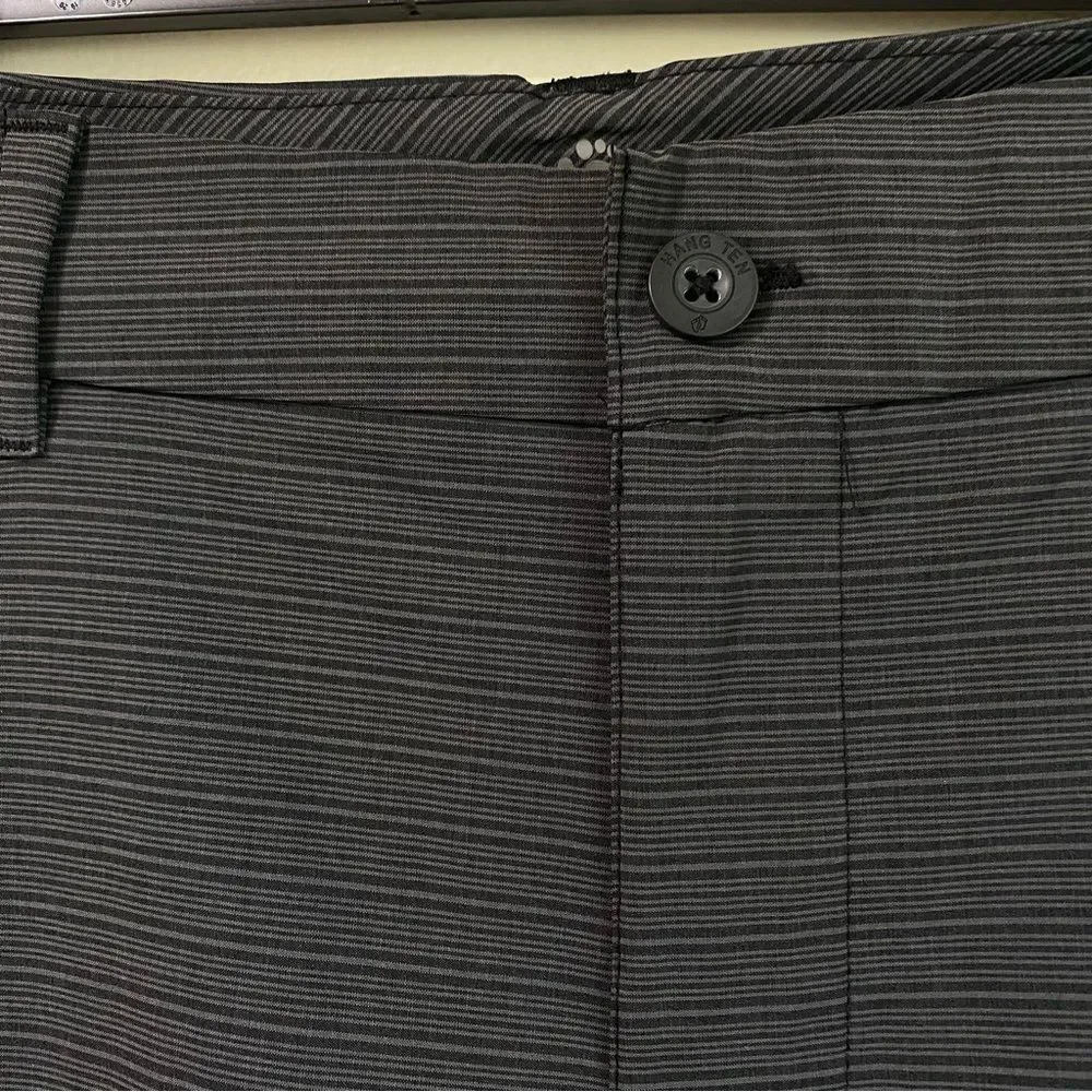 Hang Ten Hybrid men’s short size 38 - Picture 2 of 8